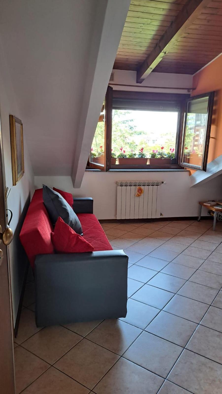 Appartement Casa Paola - Stazione 400 Mt - Free Wifi à Arcore Extérieur photo